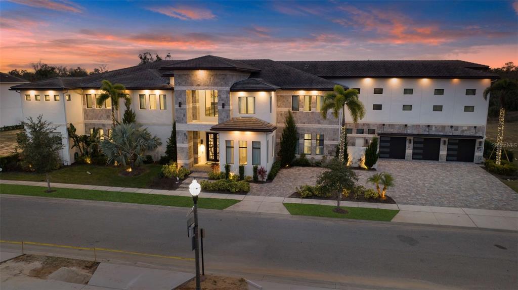 Twilight over a luxury vacation estate in Reunion Resort